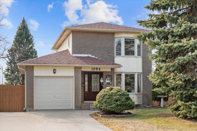 1094 St Andrews Court, Oshawa