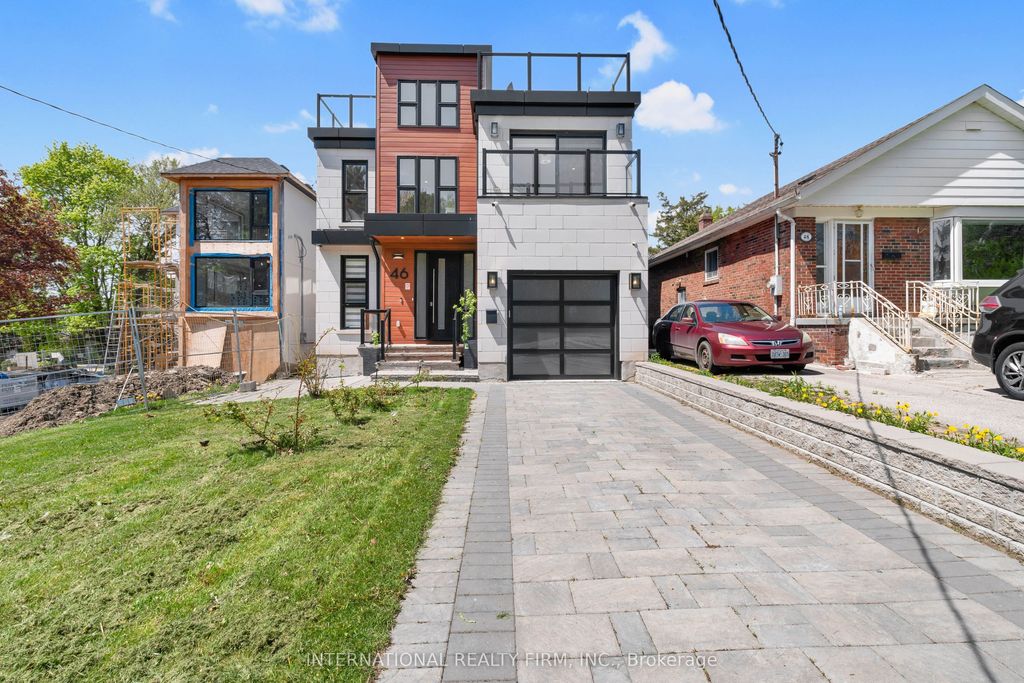 46 Sunnypoint Crescent, Toronto E08