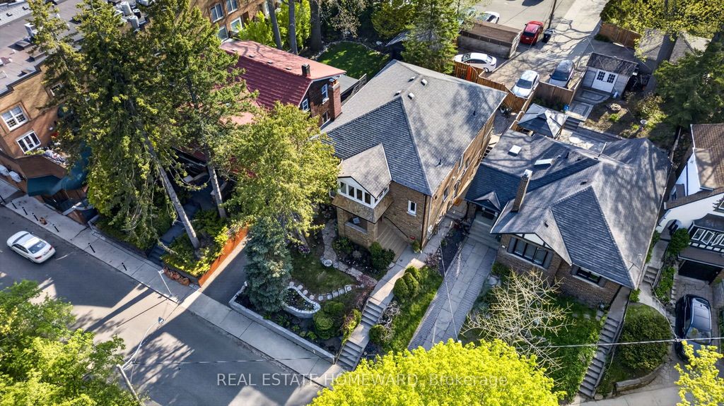 128 Glen Manor Drive, Toronto E02