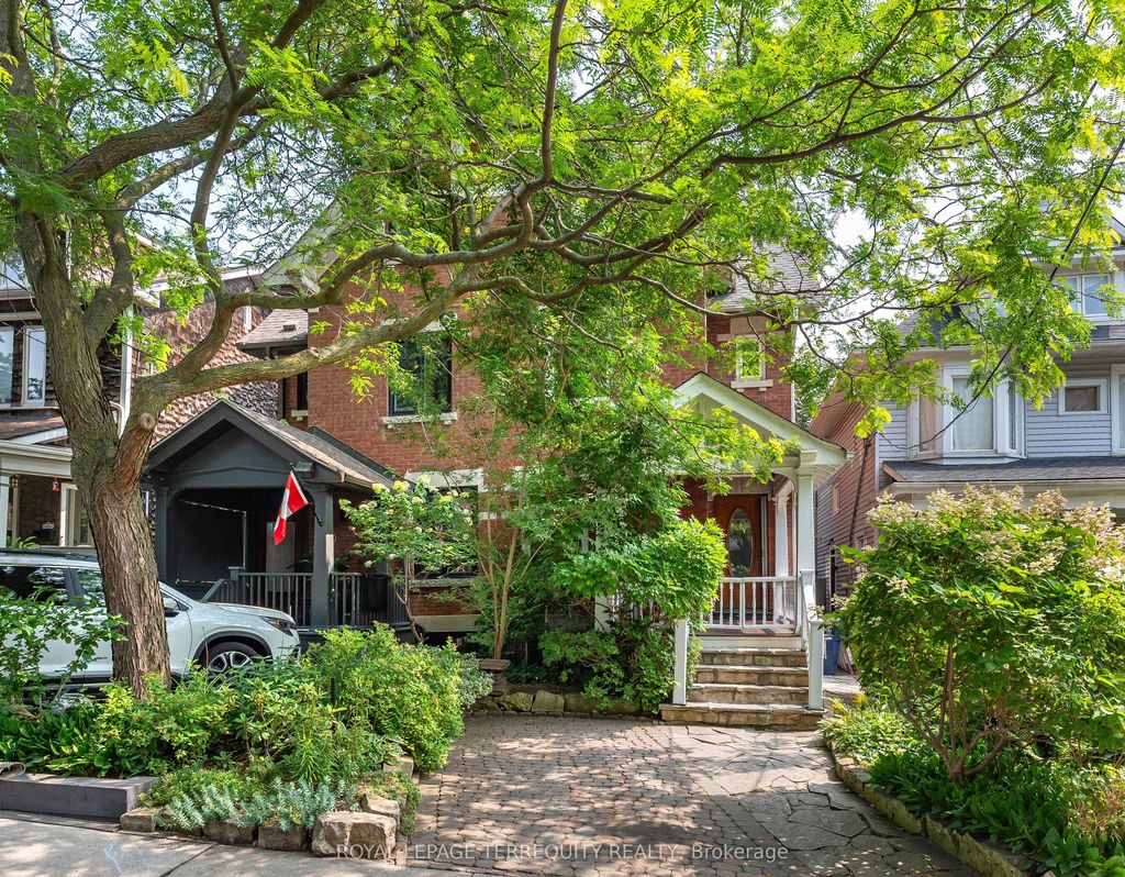 89 Leuty Avenue, Toronto E02