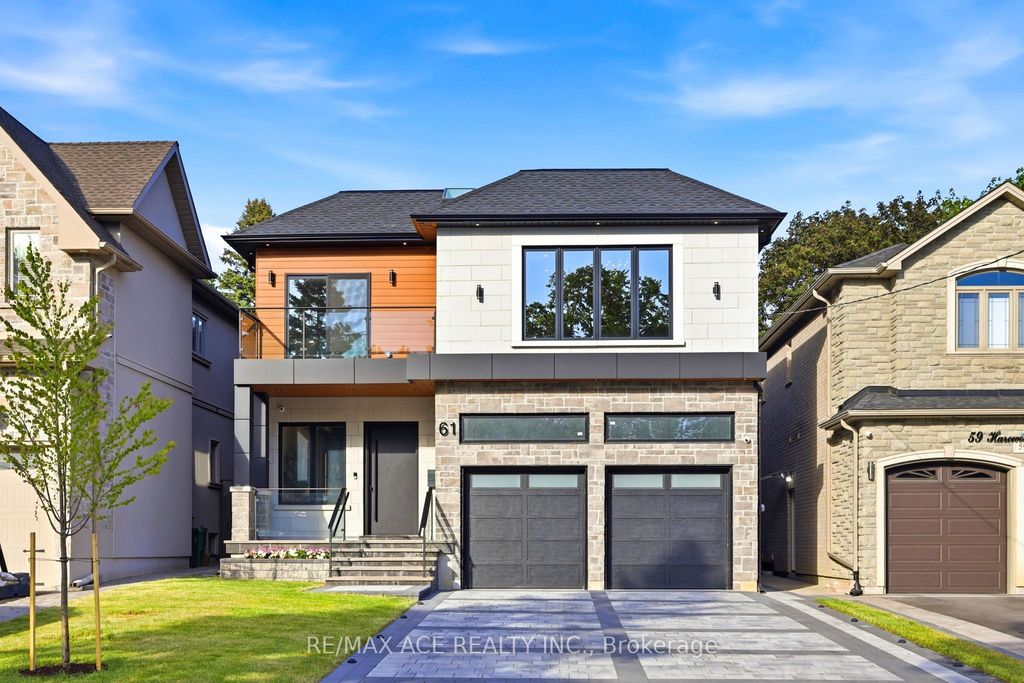 61 Harewood Avenue, Toronto E08