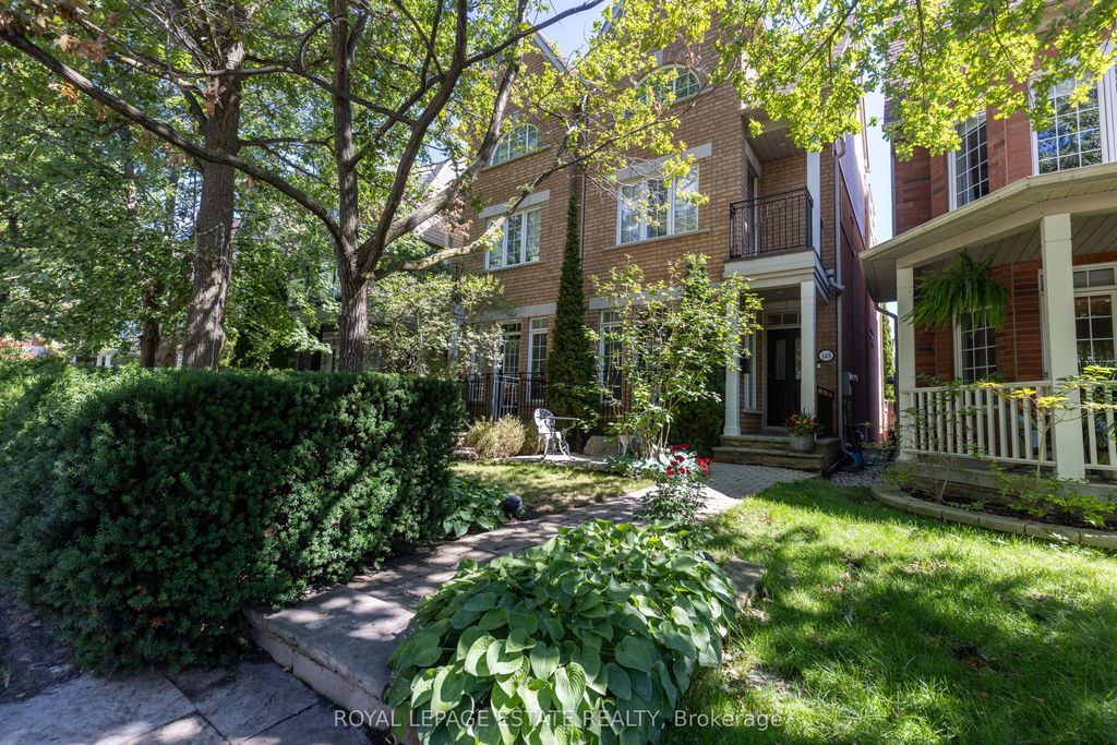 145 Boardwalk Drive, Toronto E02