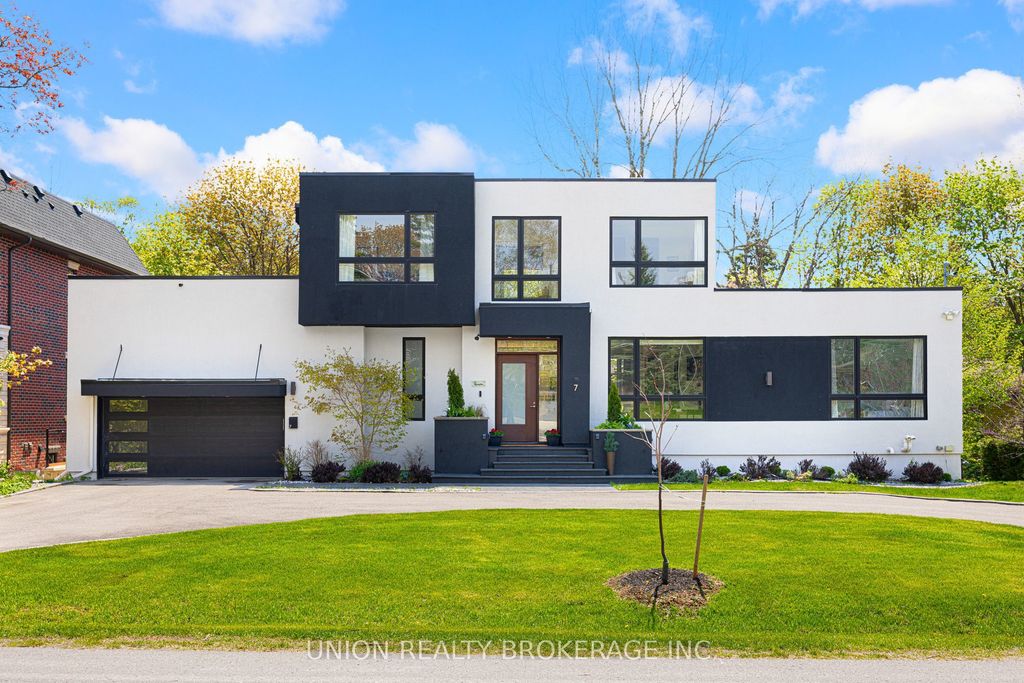 7 Balcarra Avenue, Toronto E08