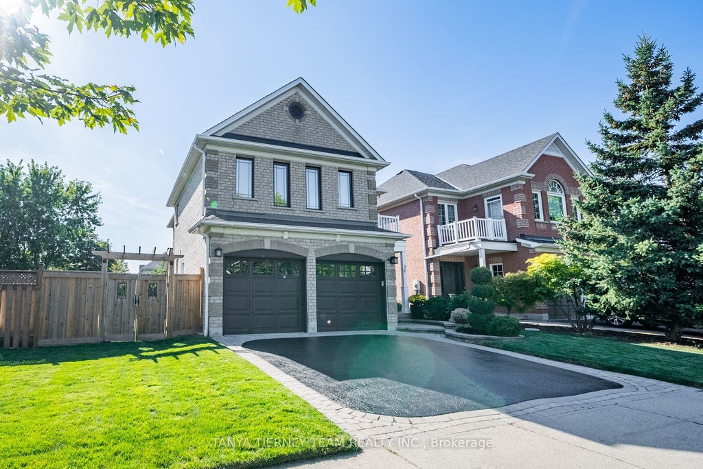 30 Four Winds Drive, Whitby Property Listing MLS® E9360456