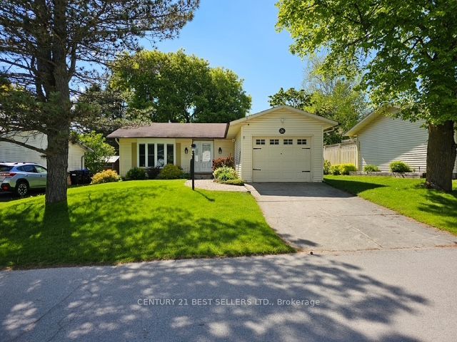 26 Tecumseth Pines Drive, New Tecumseth