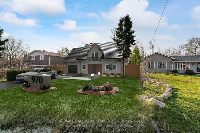 970 Metro Road N, Georgina