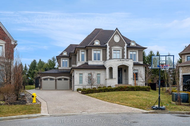 34 Rosebud Court, Vaughan