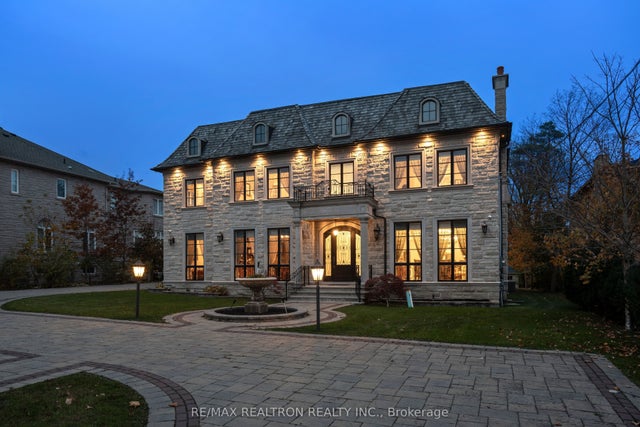 9 Thornbank Road, Vaughan
