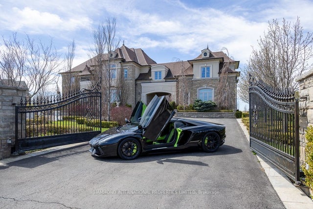 106 Stallions Court, Vaughan