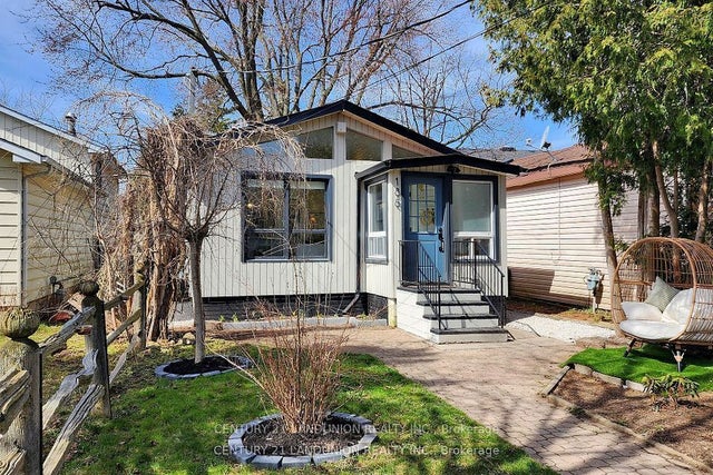 188 Olde Bayview Avenue N, Richmond Hill