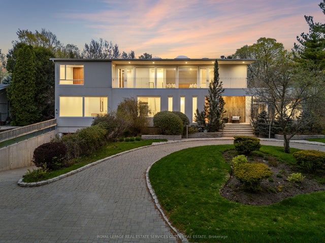 33 Fairway Heights Drive, Markham