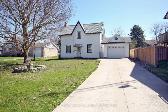 7 Elizabeth Street, Innisfil
