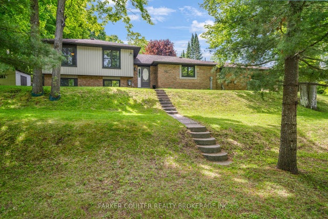 3923 Guest Road, Innisfil
