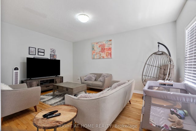 1381 Lormel Gate Avenue, Innisfil