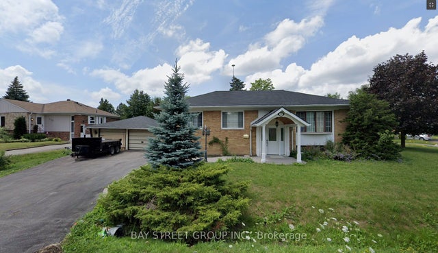 126 Cascade Circle, Richmond Hill