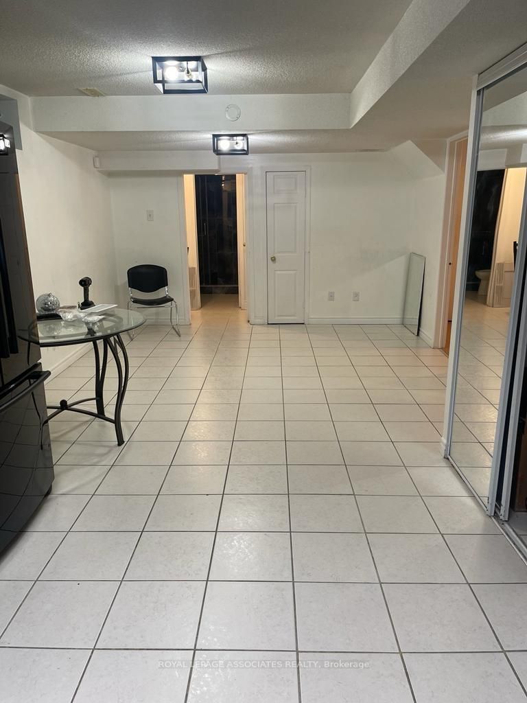 28 Ramsgate Court Bsmt, Markham