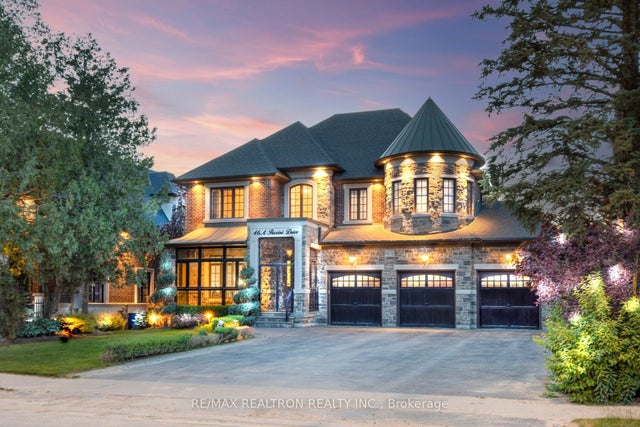 46a Puccini Drive, Richmond Hill