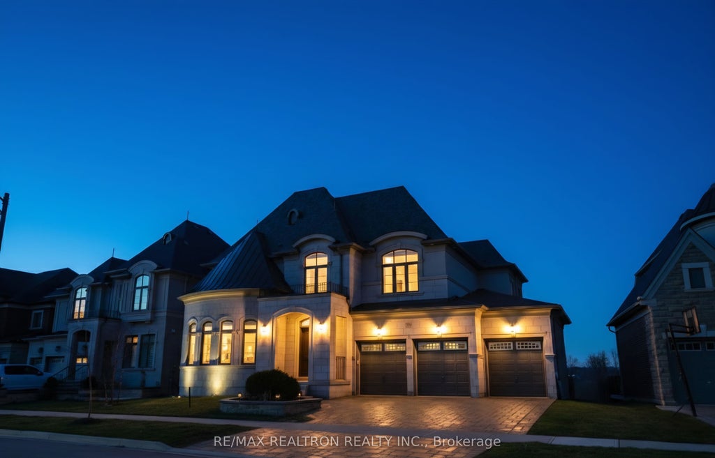 52 Rolling Green Court, Vaughan