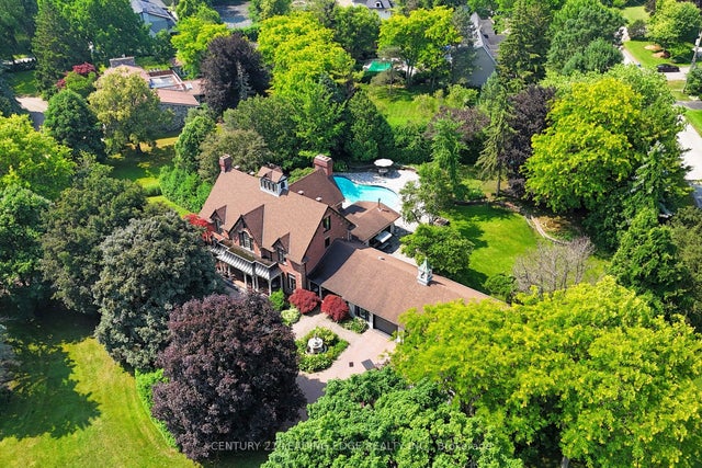 18 Ridgevale Drive, Markham