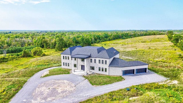 6196 Ravenshoe Road, Georgina