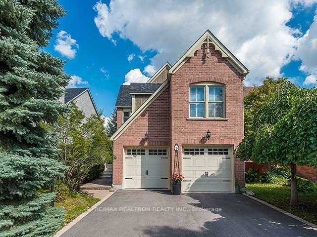25 Waterbridge Lane, Markham