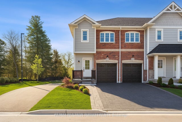 15 Ravenscraig Place, Innisfil