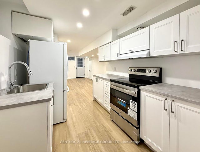 72 Laurier Avenue Bsmnt, Richmond Hill