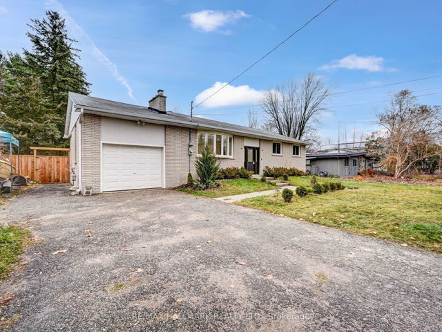 1046 Lebanon Drive, Innisfil