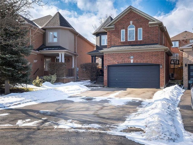 462 Hewitt Circle Bsmt, Newmarket