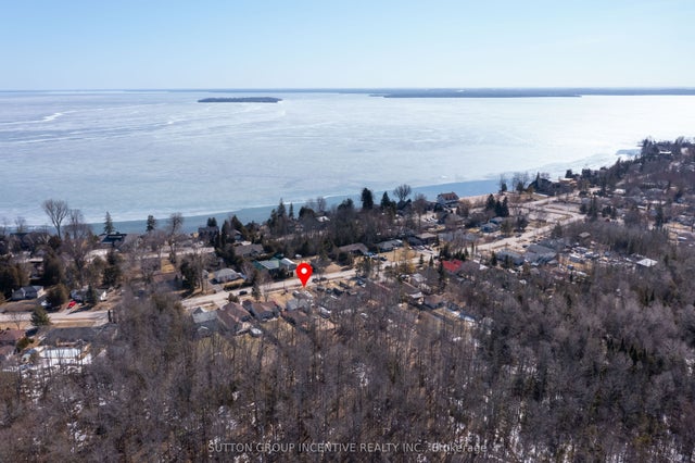 2766 Ireton Street, Innisfil