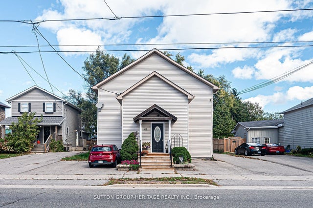 61 Main Street S, Uxbridge
