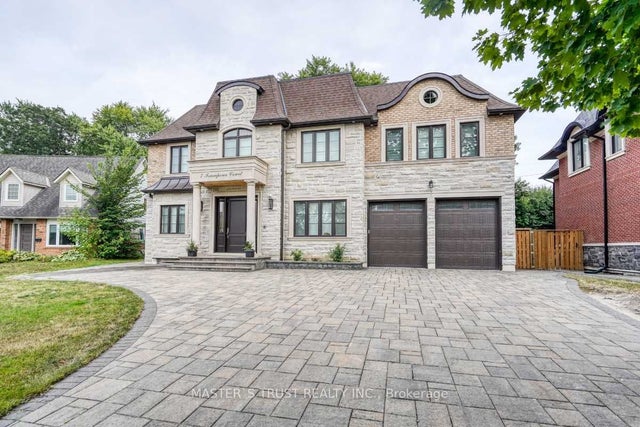 7 Trumpour Court, Markham