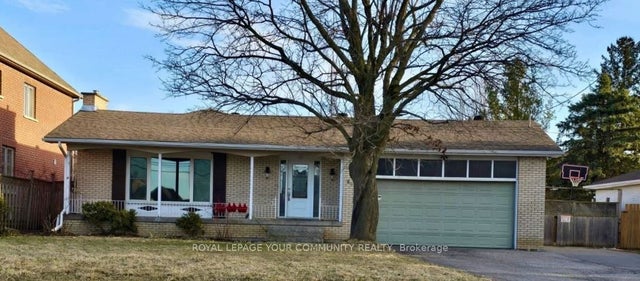 89 Bond Crescent, Richmond Hill