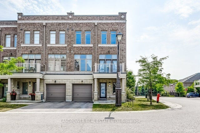 2 Arborea Lane, Whitchurch-Stouffville