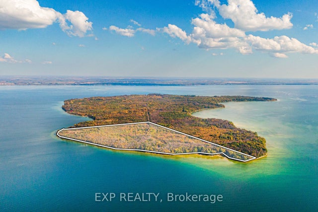 40178 Shore Road, Brock