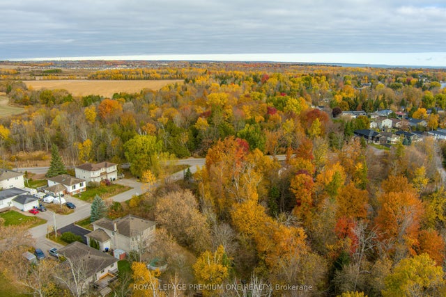 909b Willow Street, Innisfil