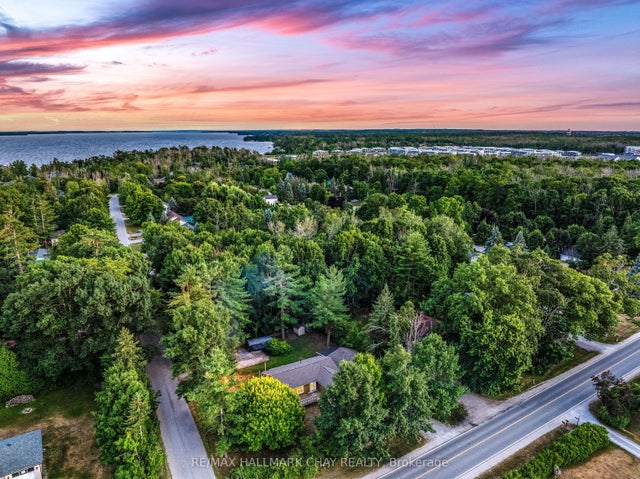 135 Big Bay Point Road, Innisfil