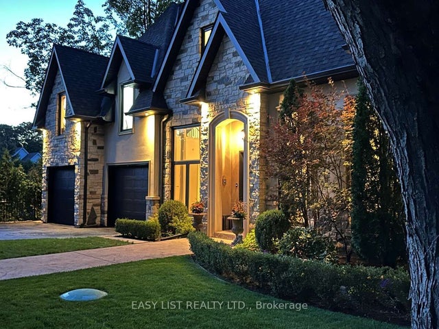 378 Old Bloomington Road, Aurora