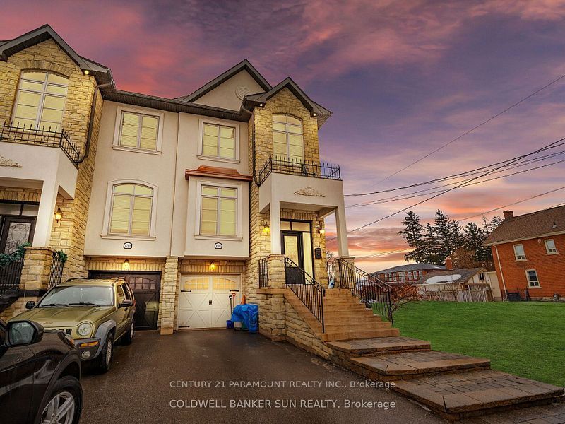 8283 Kipling Avenue E, Vaughan