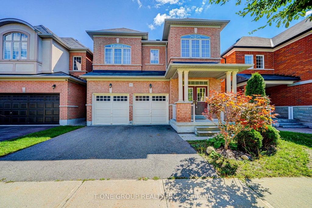 81 Estrella Crescent, Richmond Hill