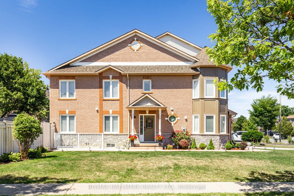2 Michelle Drive, Vaughan