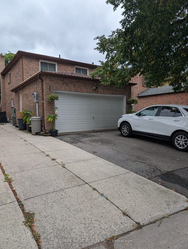 45 Mercer Crescent Bsmt, Markham