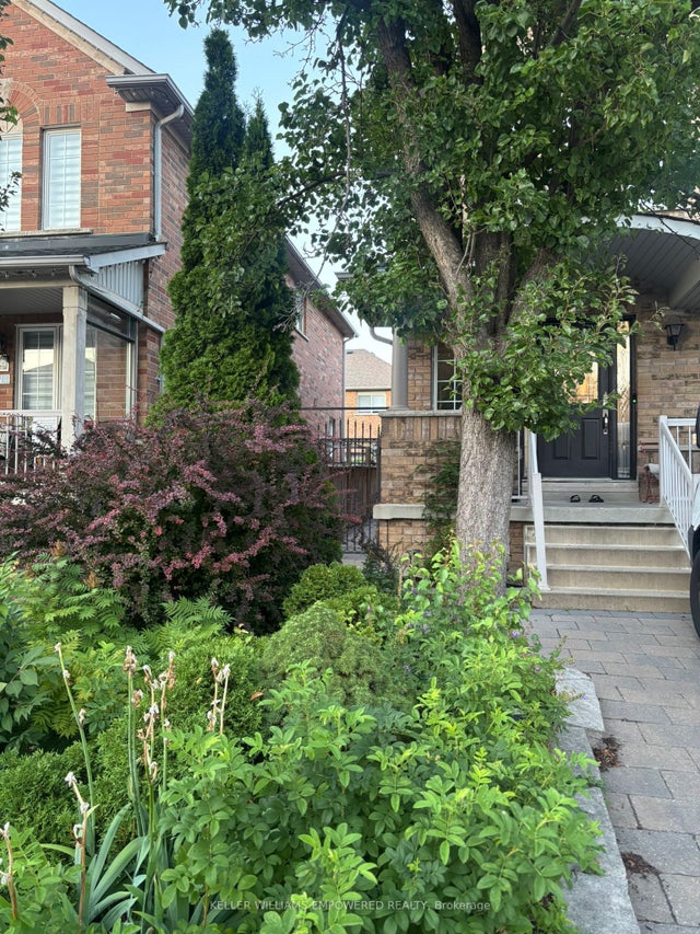 53 Dybal Street, Vaughan