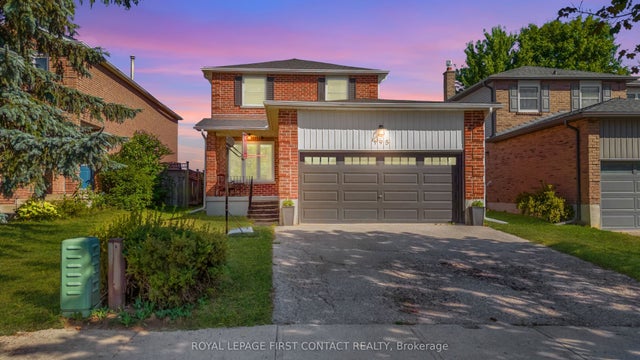 195 Billings Crescent, Newmarket