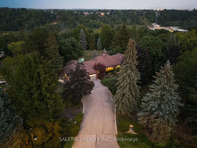 85 Valleyview Court, Vaughan