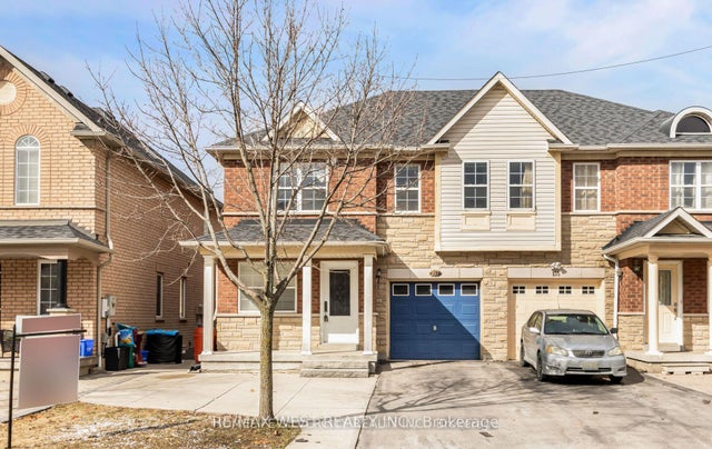 157 Hollywood Hill Circle Lower, Vaughan
