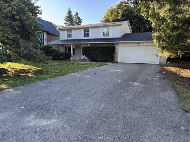 235 Banner Lane, King