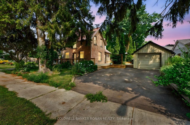 12 Nelson Street, New Tecumseth