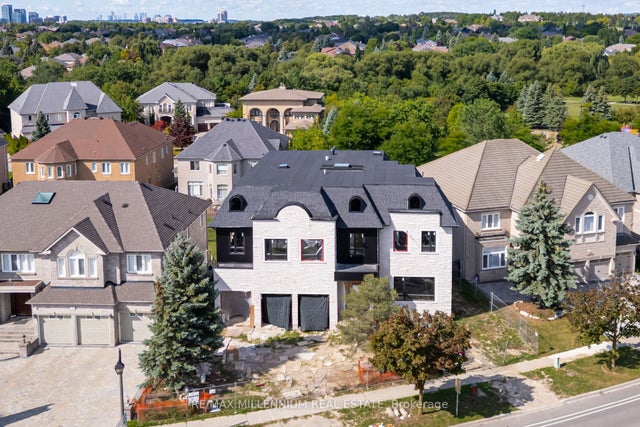 136 Boake Trail, Richmond Hill