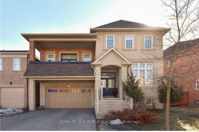 32 Wendelyn Drive, Richmond Hill